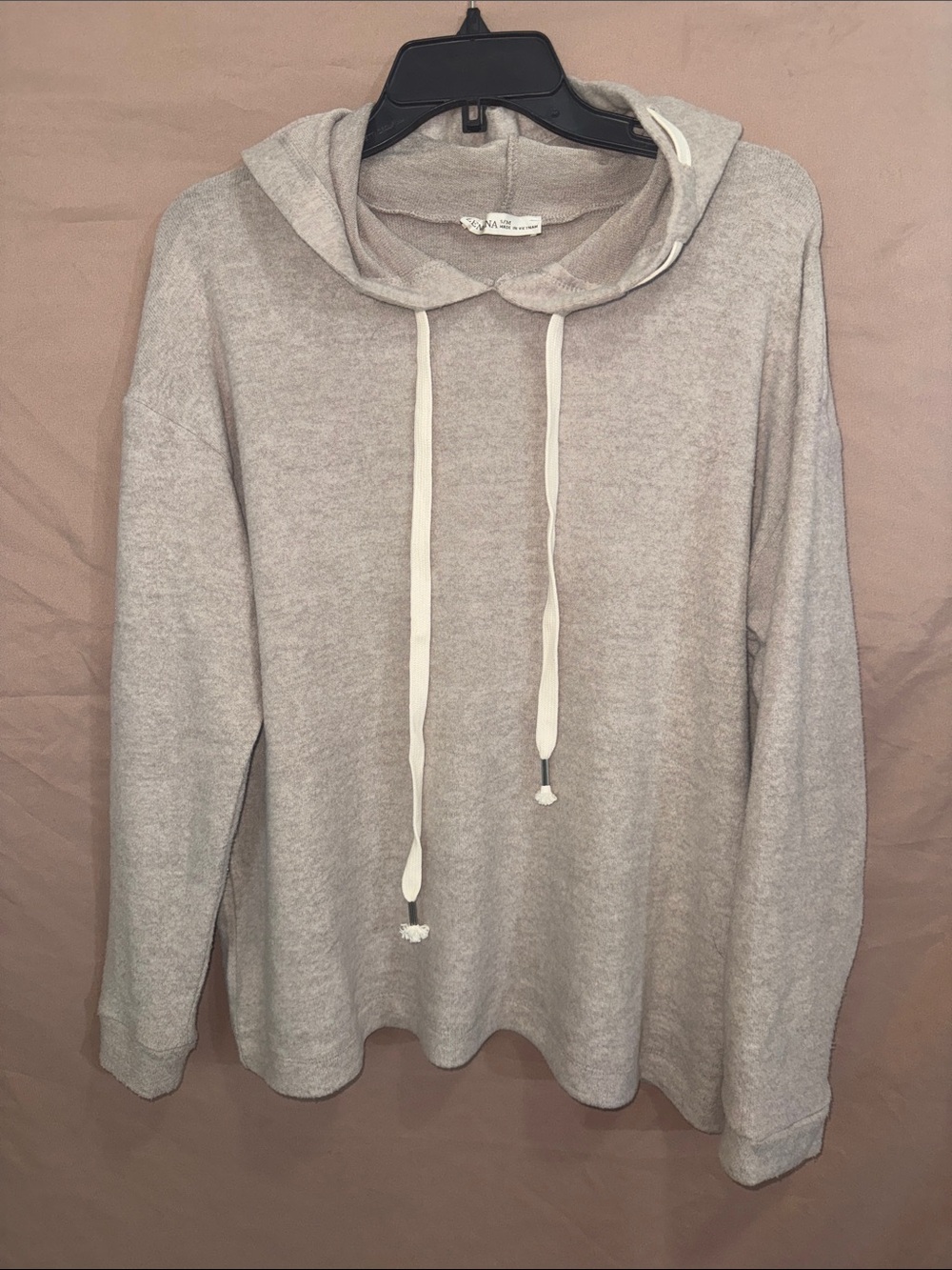 NWOT Women’s S/M Zenana Outfitters Taupe Hooded Sweater with White Drawstring
